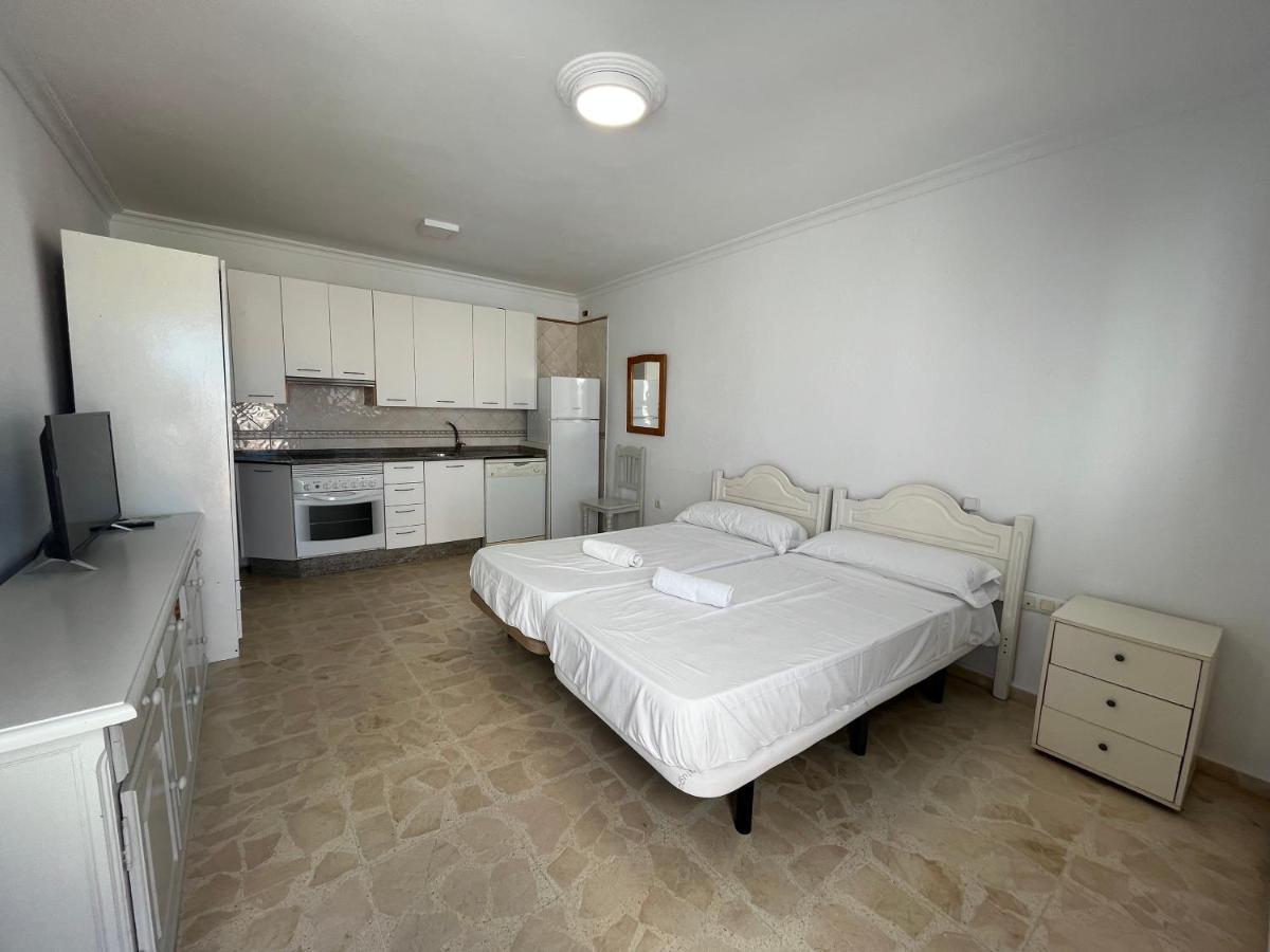 Hostel Conil Conil de la Frontera Kültér fotó